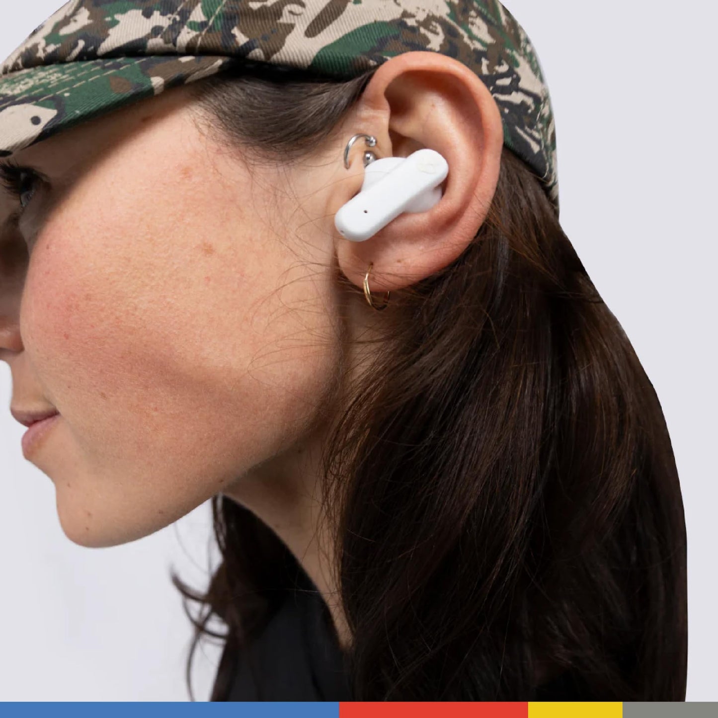 Auriculares Inalámbricos Skullcandy Smokin' Buds, 20 h de Autonomía, 50% de Plásticos Renovables, Micrófono. Color: Blanco/Naranja.