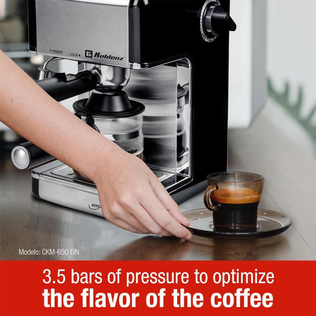 Cafetera Espresso y Cappuccino, 4 Tazas, 3.5 Bares de Presión, Potencia de 800 W.